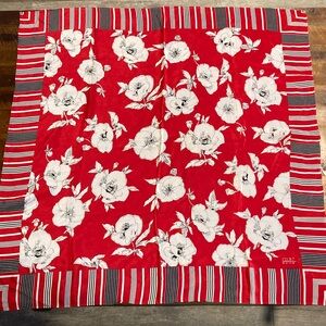 vintage Club 7 Echo red black silk flower scarf